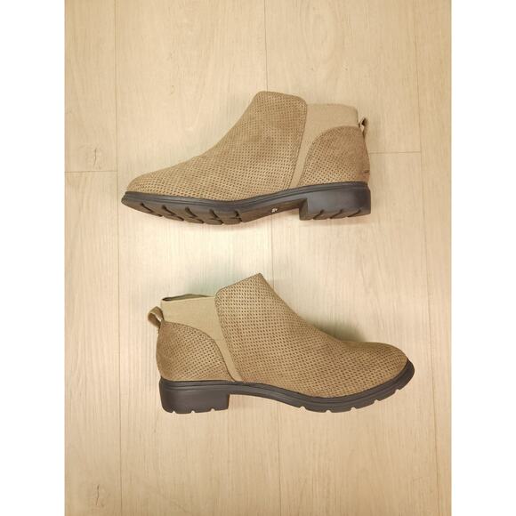 Dr. Scholl’s Women’s Suede Chelsea Ankle Booties Size 37 (US 7) - Picture 1 of 11